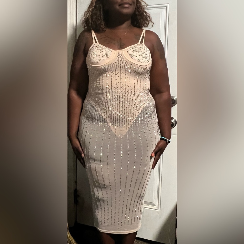 Elegant Sequin Dress in Cream